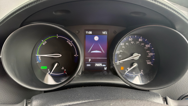 Toyota C-HR 1.8 Hybrid Design 5dr CVT Hybrid Hatchback